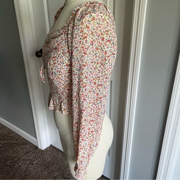 Japna Cropped Top, Floral Ruffle Tie Front Smocked
Womens Size M Boho - Picture 5 of 7